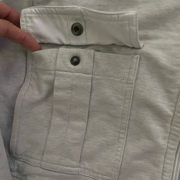 Lululemon zip up hoodie / sweater - Picture 4 of 8